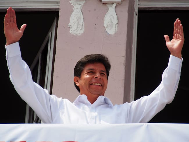 La salida de Pedro Castillo va a ser inevitable: Diego Bazán, congresista peruano