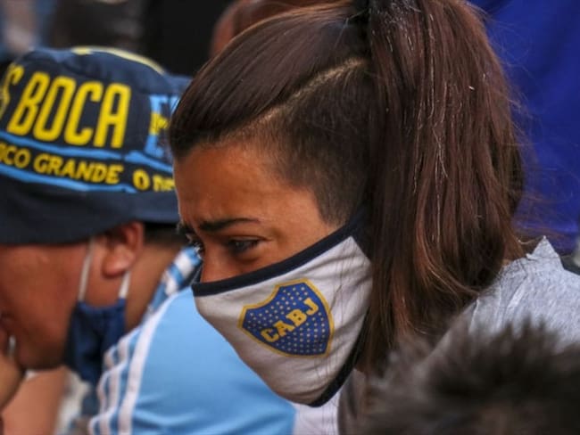Argentinos lloran la muerte de Diego Maradona. Foto: Getty Images
