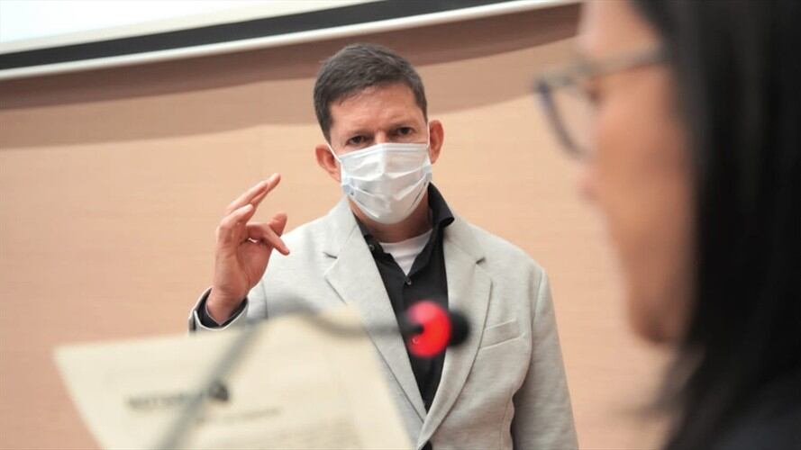 La posesión se cumplió al finalizar el lanzamiento de la ‘Conciliatón Nacional 2021’, en la Cámara de Comercio de Cali. Foto: Ministerio del Interior