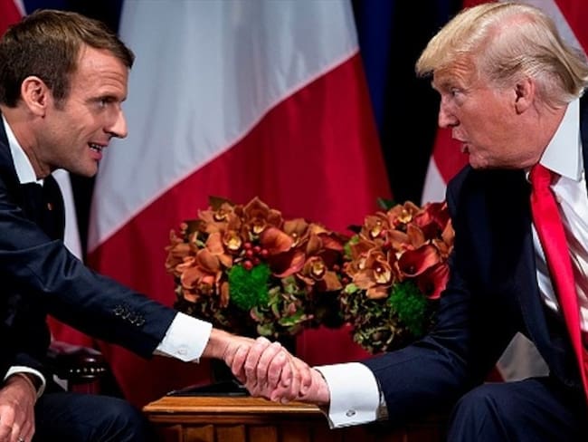 Macron avisa a Trump del &quot;riesgo de guerra comercial&quot; por los aranceles. Foto: Getty Images