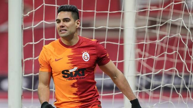 Radamel Falcao García se sigue desvalorizando en el marcado. Foto: Ahmad Mora/DeFodi Images via Getty Images