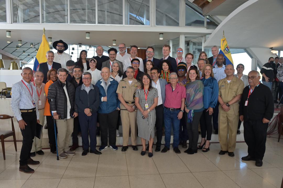 Instalación de la mesa de reinicio de diálogos entre Colombia y el ELN. Foto: Luis Ángel. Prensa Gobierno de Colombia