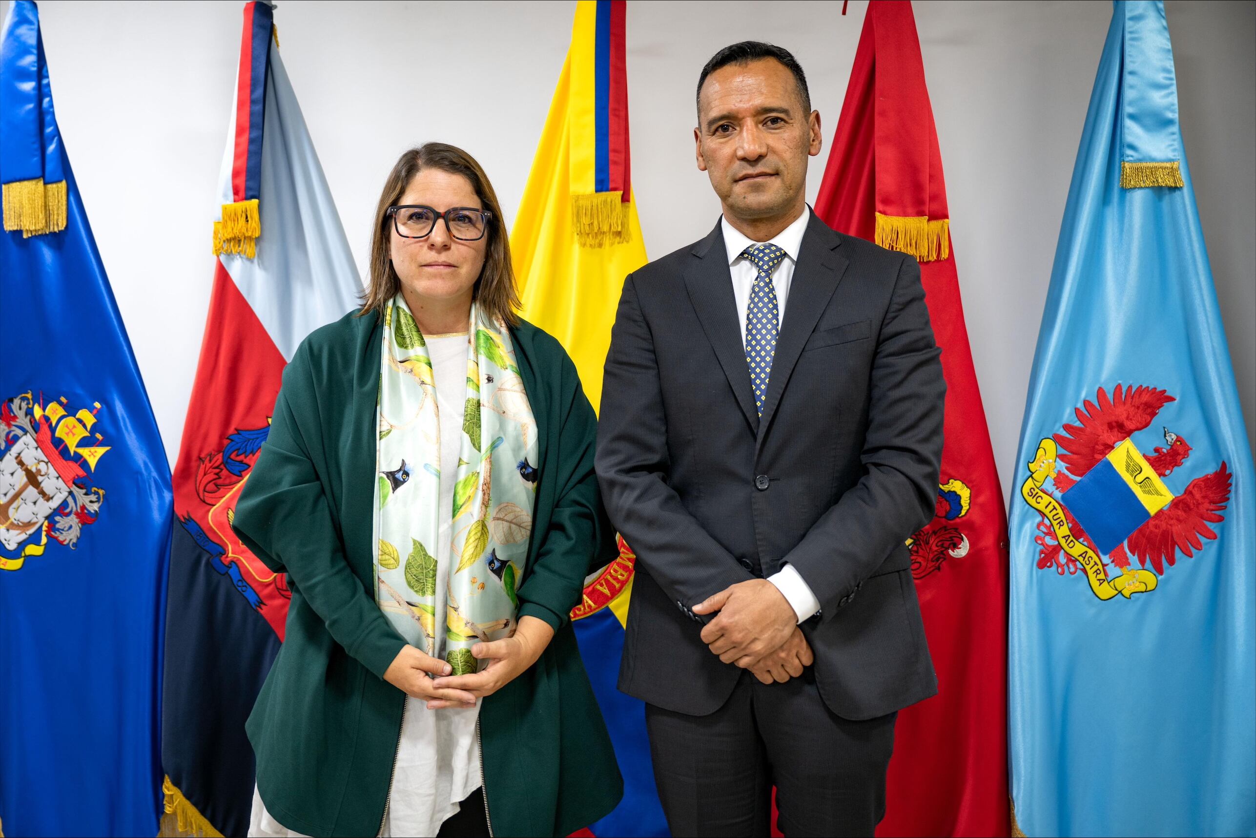 MinDefensa y directora de ‘Human Rights Watch’ sostuvieron reunión