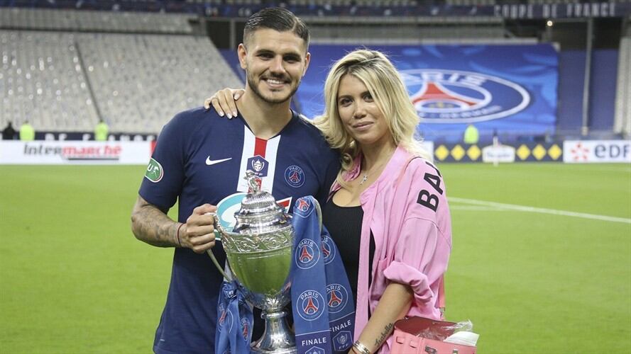 Futbolista Mauro Icardi y la modelo Wanda Nara. Foto: Jean Catuffe/Getty Images