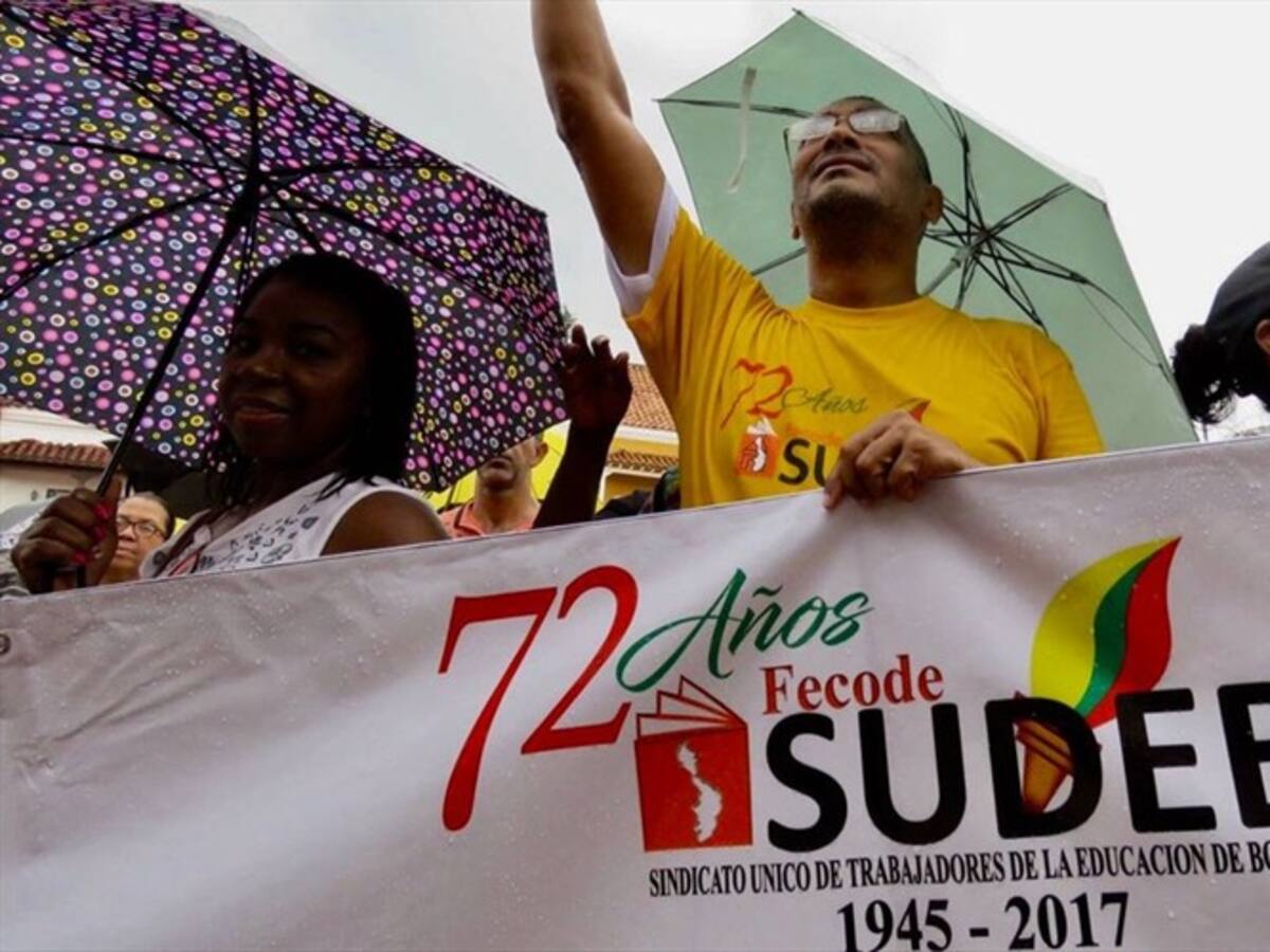 Maestros de Cartagena realizan manifestación este martes 24 de octubre