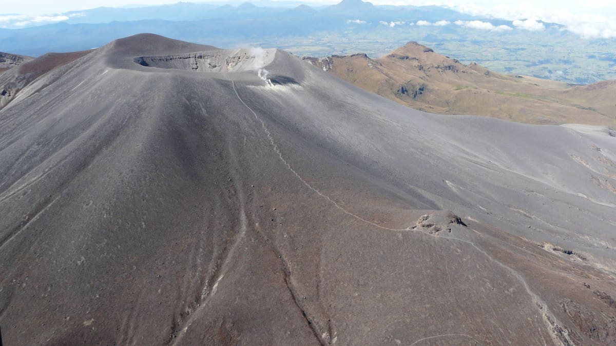Reportan nueva actividad en el volcán Puracé del Cauca