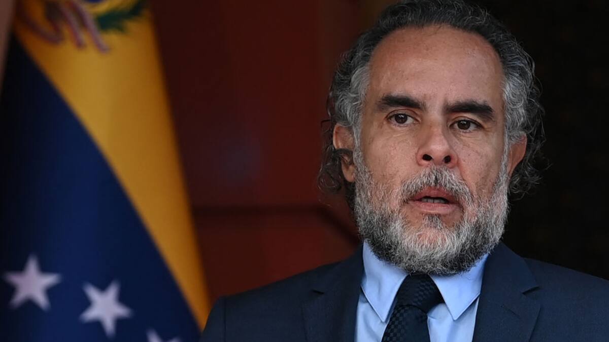 Benedetti calificó de injusto los señalamientos al presidente por caso de su hijo