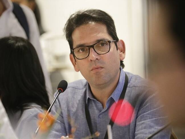 Fue atacada la caravana donde se desplazaba el gobernador del Meta, Guillermo Zuluaga. Foto: Colprensa