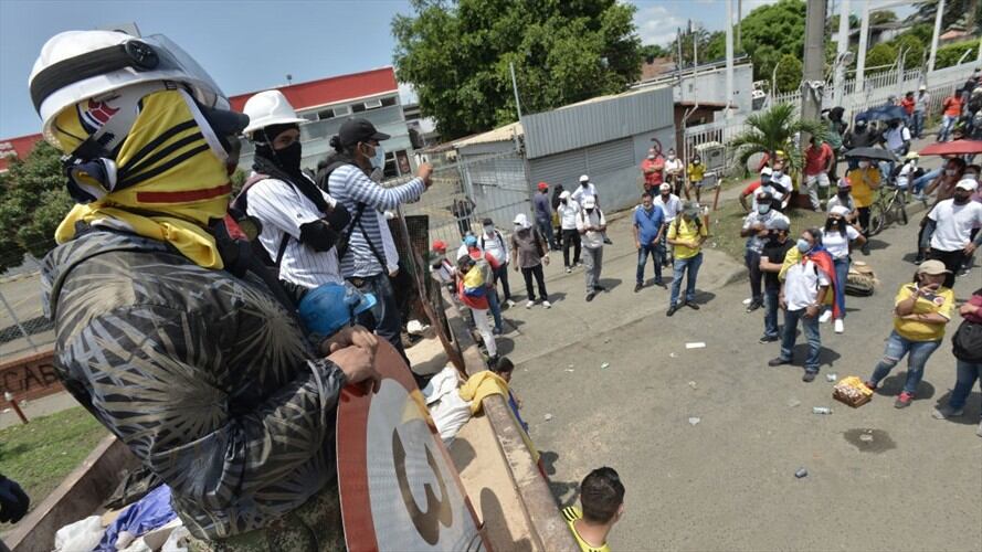 "Una prolongación de los bloqueos implicaría un costo económico superior al estimado", indicó Luis Fernando Mejía. Foto: Getty Images / GABRIEL APONTE