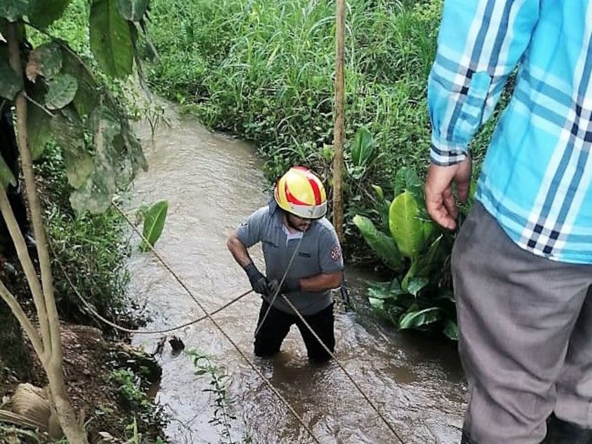Muere una niña después de ser succionada por el tubo de un cañaduzal en el Cauca