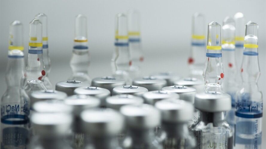 En total son 3.120 vacunas destinadas para el departamento del Atlántico. Foto: Getty Images / EMILIJA MANEVSKA