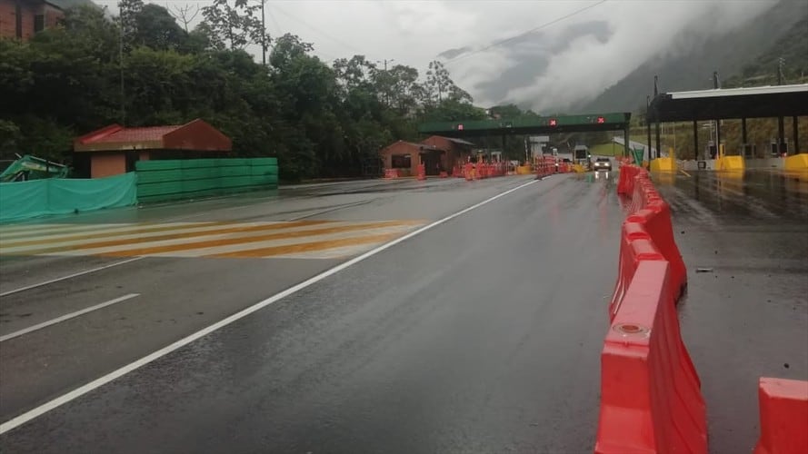Inconvenientes en la vía Bogotá – Villavicencio. Foto: Colprensa