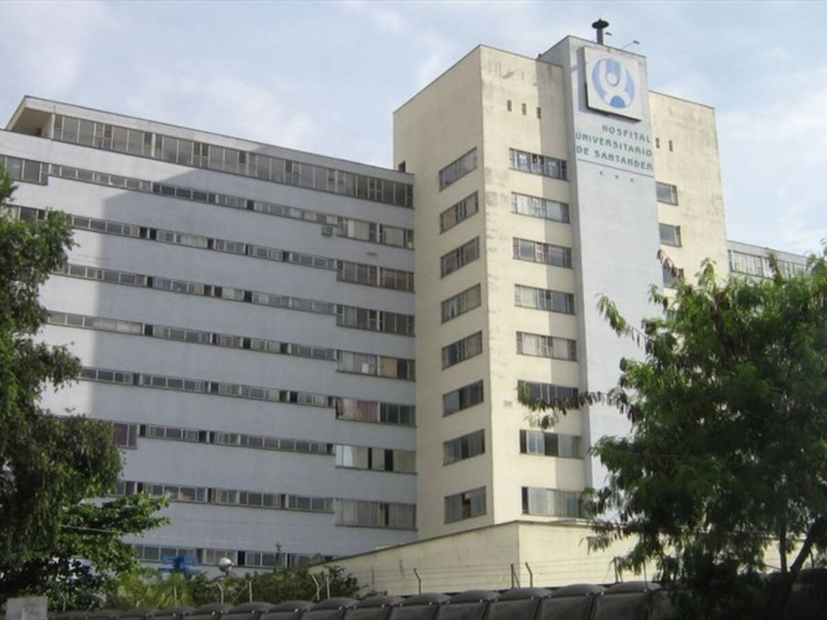Contratos con especialistas en el HUS se acabarían el fin de semana