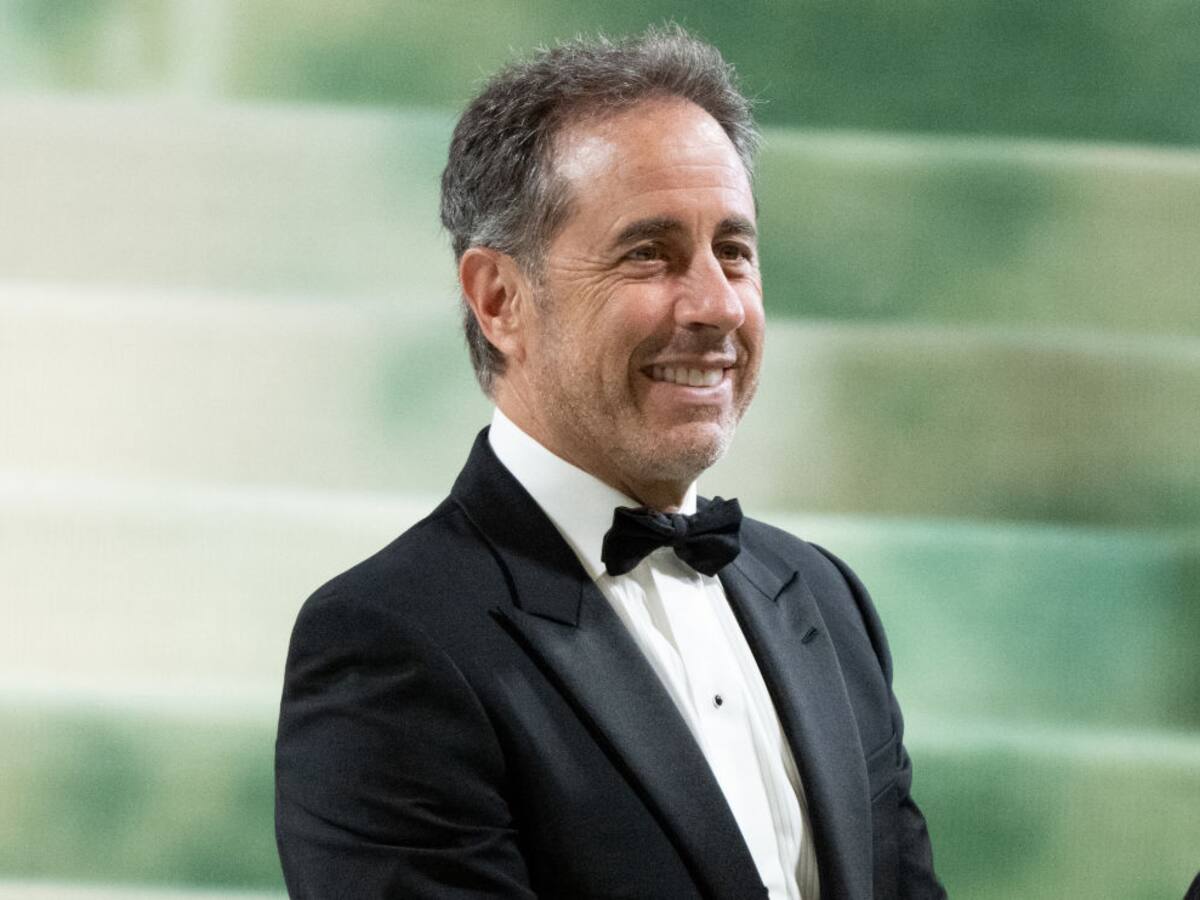 Por apoyo de Jerry Seinfeld a Israel, estudiantes abandonaron ceremonia de graduación
