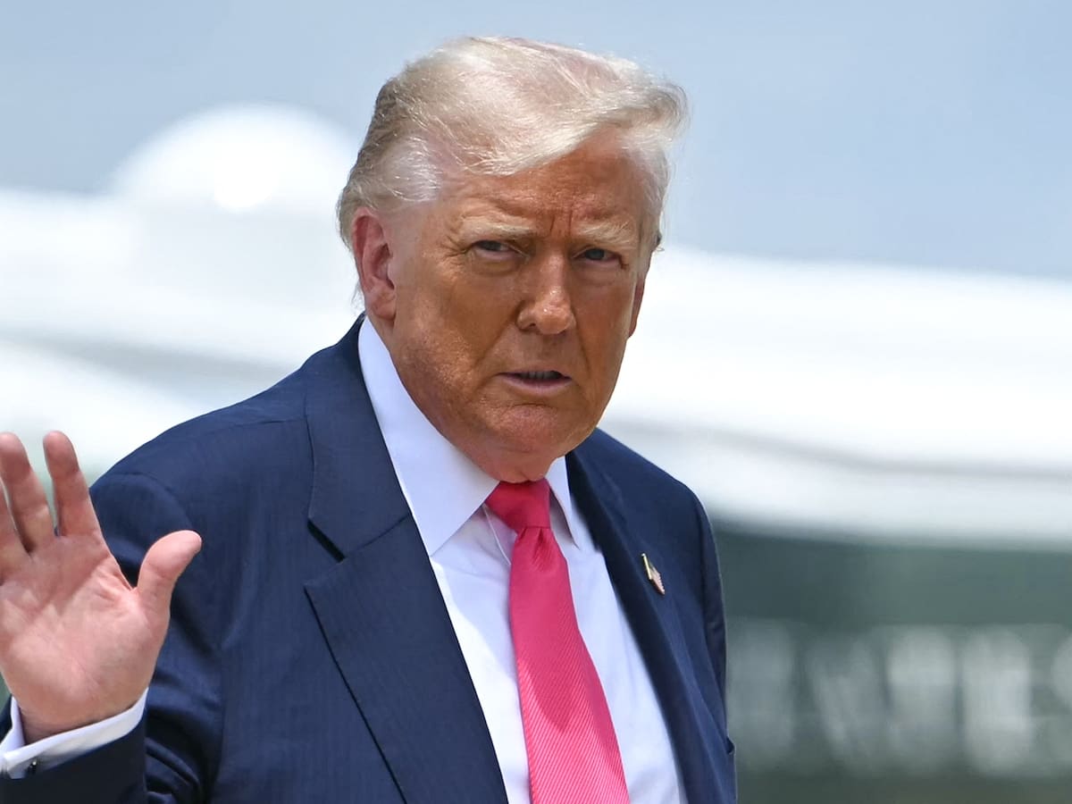 La Casa Blanca dijo que Donald Trump goza de buena salud tras mostrar moretones en una mano