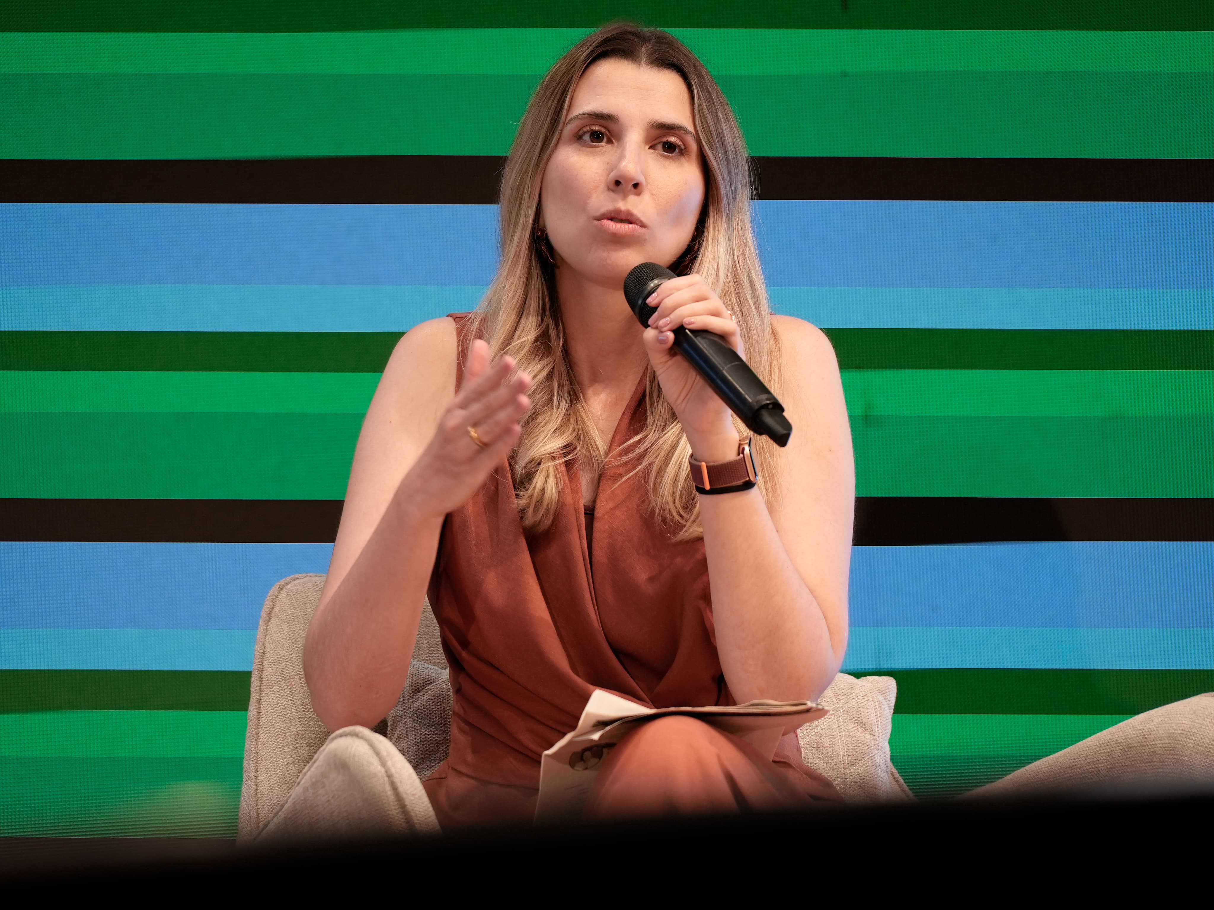 Alejandra Escobar, directora de Sostenibilidad y Asuntos Corportativos de Bebidas para Latinoamérica de Pepsico. | Foto: W Radio