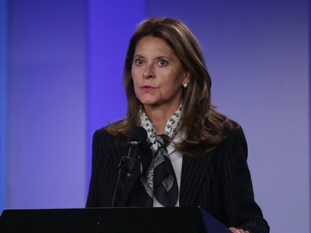 Por “cercanía” con Santrich, vicepresidenta lanza pullas a Sergio Jaramillo