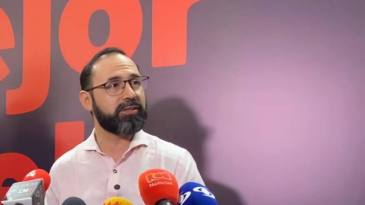 Nosotros estamos nombrando comisionados de la Creg en los tiempos: MinMinas a procuradora