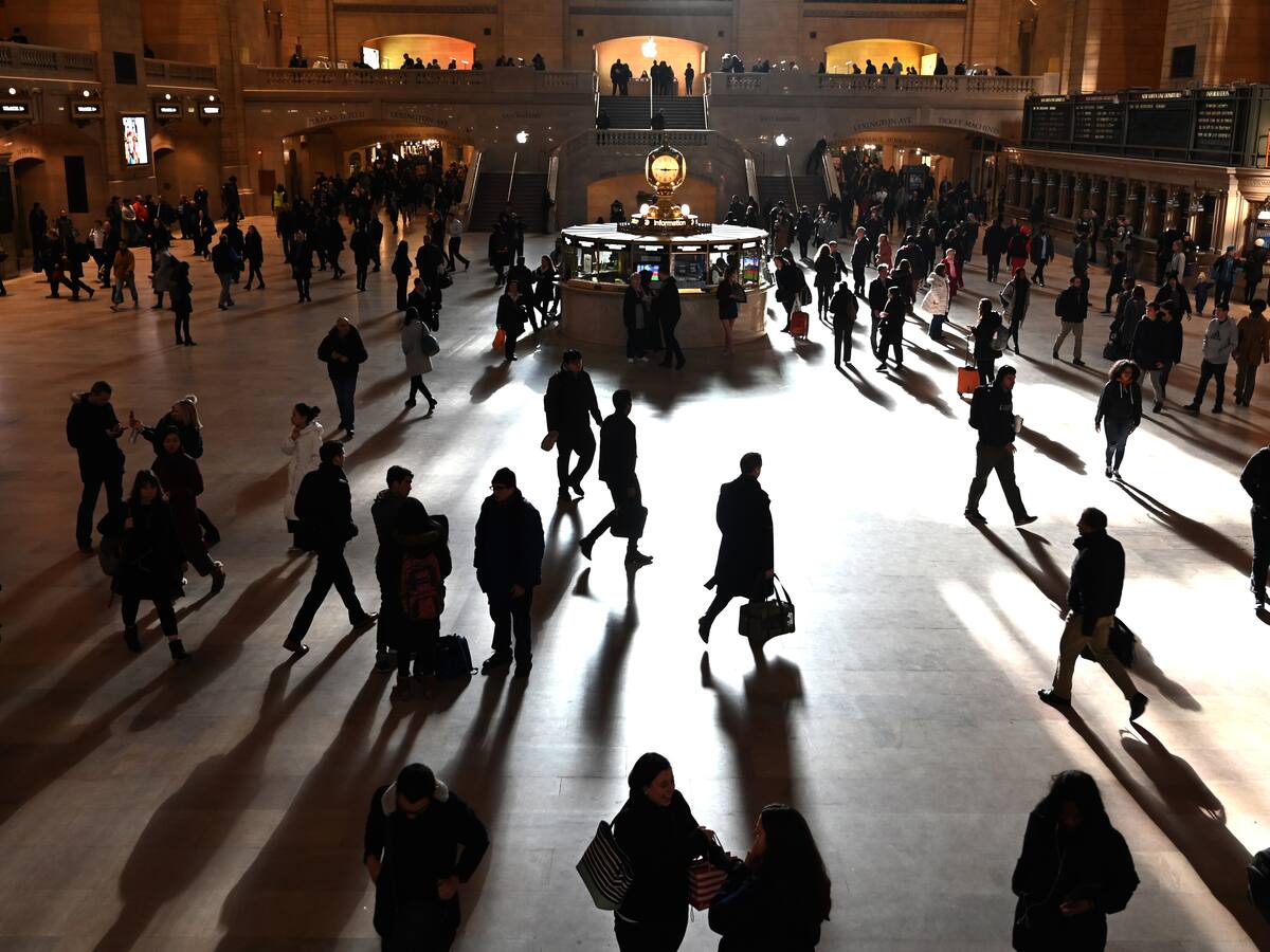 El Senado de Estados Unidos aprueba suprimir el cambio de hora
