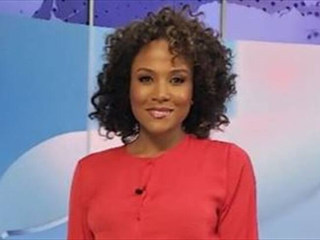 Los jóvenes deben replantearse estudiar periodismo: Mabel Lara