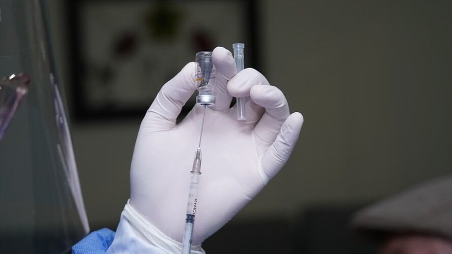 Vacunados irregularmente en Bucaramanga y Bogotá. Foto: Colprensa