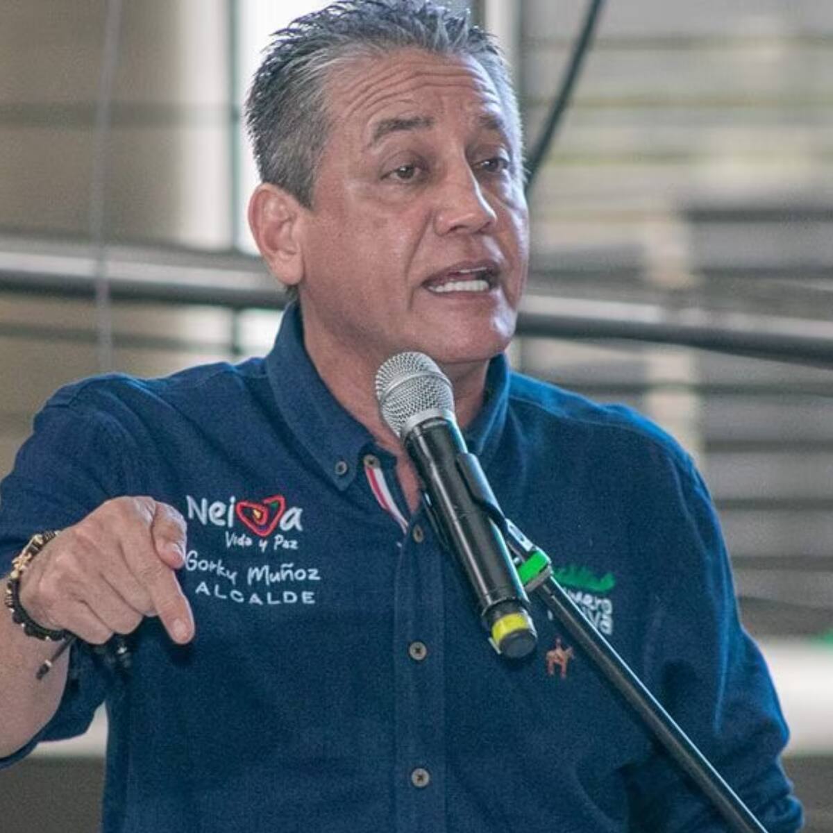 Procuraduría suspendió al actual alcalde de Neiva por posible participación en política