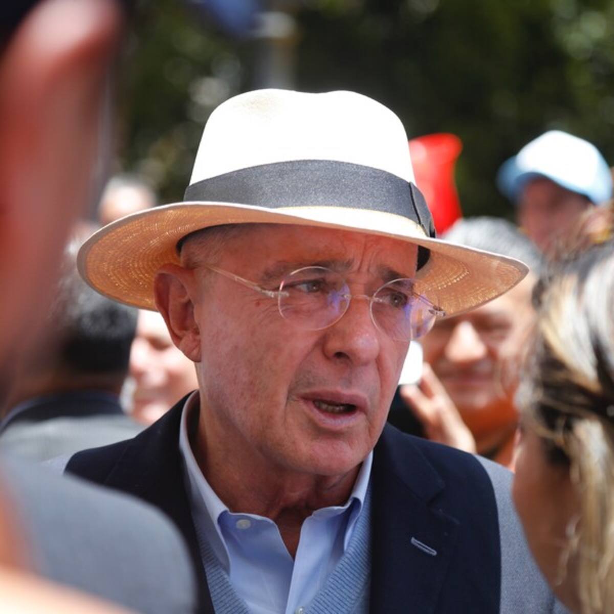 Aceptan a Mancuso sin al menos precarias verificaciones: Uribe a presidente de la JEP