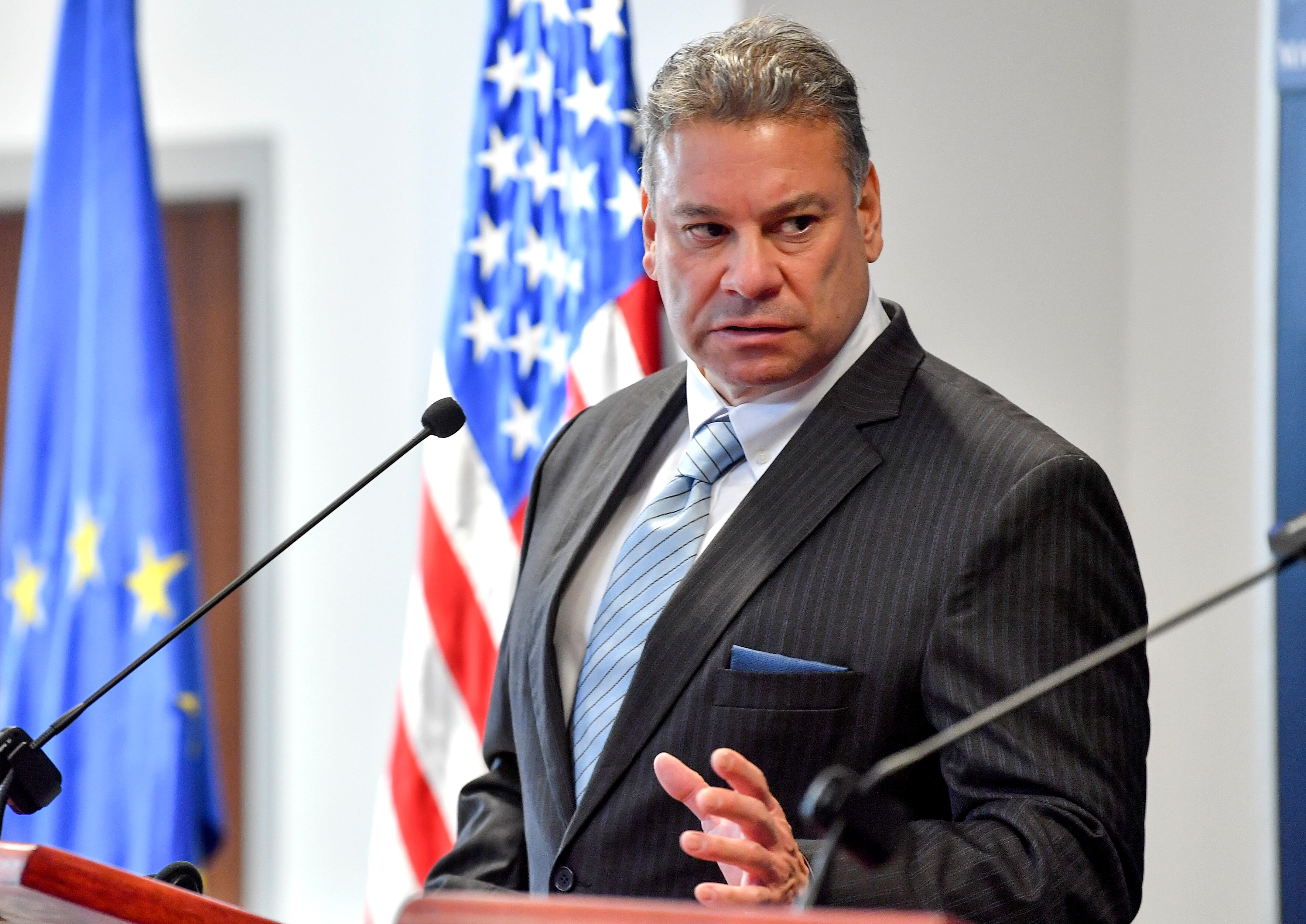 Defensa del expresidente Jair Bolsonaro, quien responde a un juicio penal por golpismo. EFE/EPA/GEORGI LICOVSKI /ARCHIVO