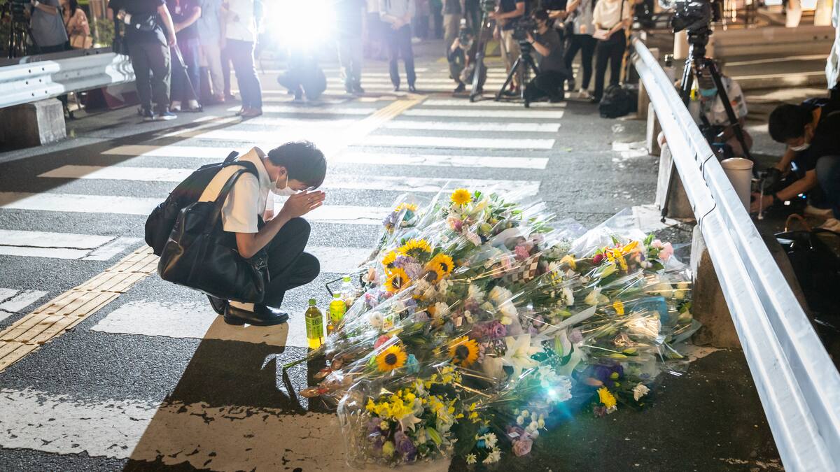 Asesinar a un líder con arma casera es impensable: Thomas Schieffer sobre Shinzo Abe