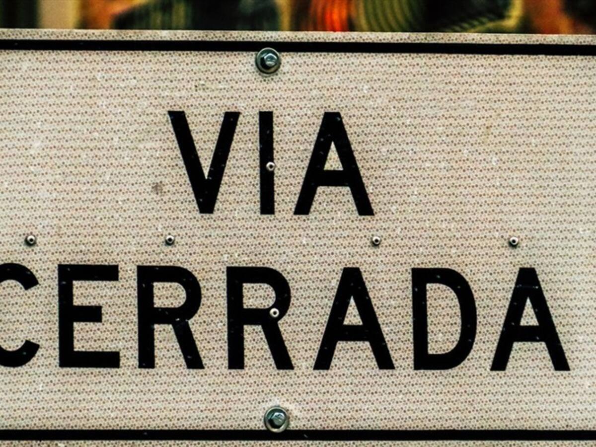 Vía que conecta el centro del país con el Urabá antioqueño se encuentra con cierre total