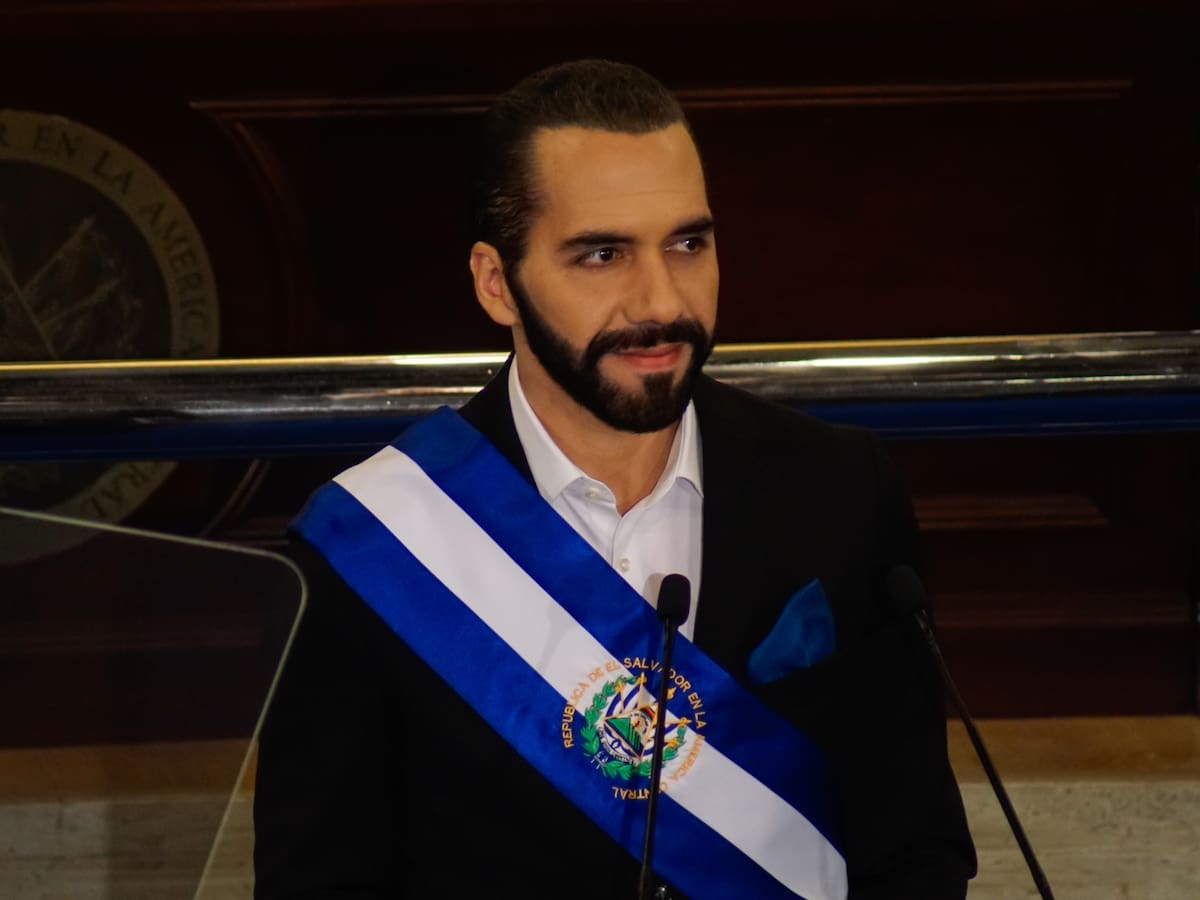 ONG señala que la corrupción es “parte de la estrategia electoral” en El Salvador