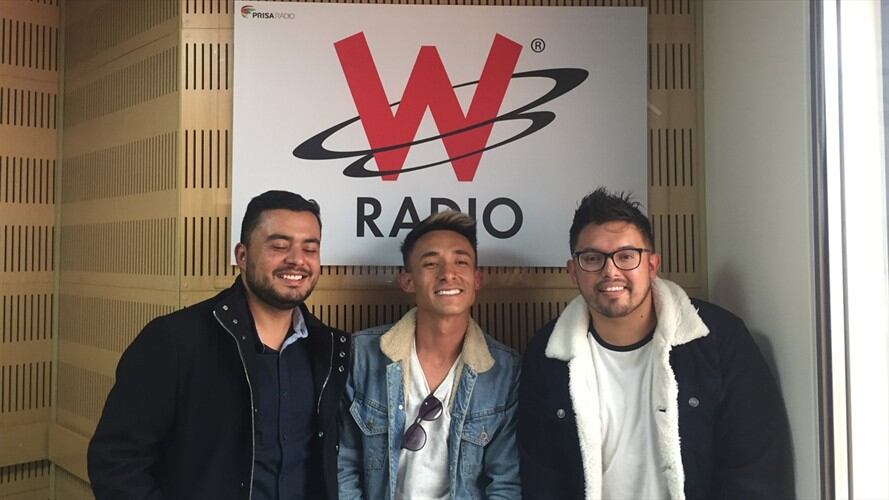 Cristhian Parada, Jesús David Wilches y su más reciente integrante, Daniel Mejía. Foto: Redacción W Radio