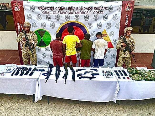 Ejército capturó a tres presuntos integrantes de ‘Los Pachenca’ en La Guajira