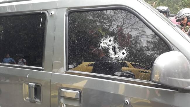 Las autoridades realizan un plan candado en la zona para dar con los responsables que abandonaron la motocicleta e ingresaron a zona boscosa. Foto: suministrada