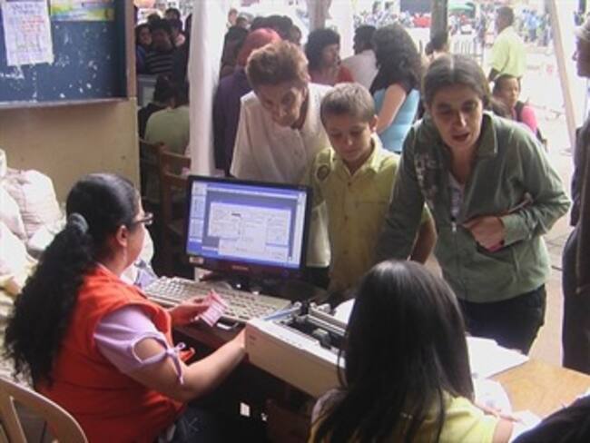 Gobierno anuncia cotización de pensiones y salud por días