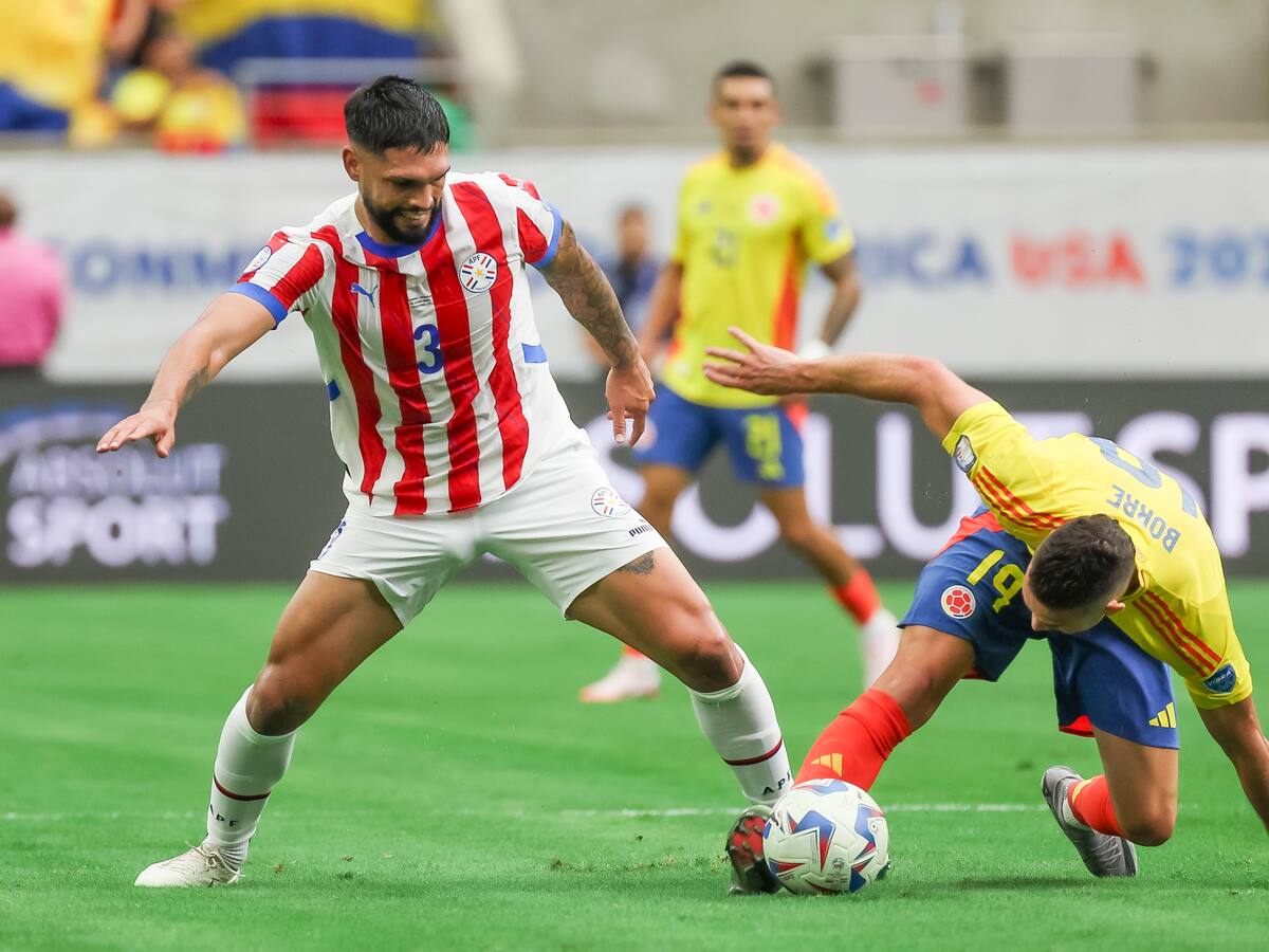 Hernán Peláez sobre primer tiempo: “Siendo débil, Paraguay complicaba la vida a Colombia”