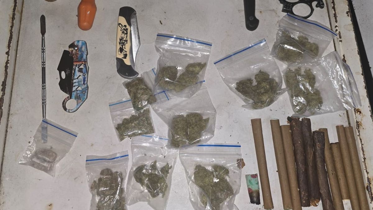 Vuelve y juega, sellan falso sindicato en el Restrepo: hallan droga y armas dentro del lugar