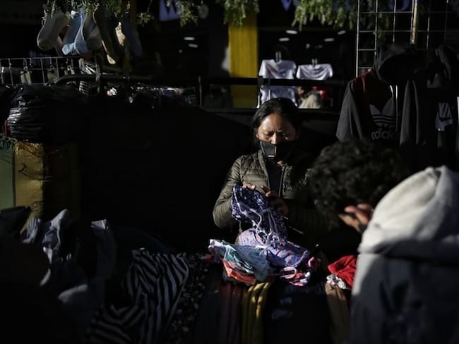 Pico y cédula está afectando a los comerciantes de Bogotá. Foto: Colprensa
