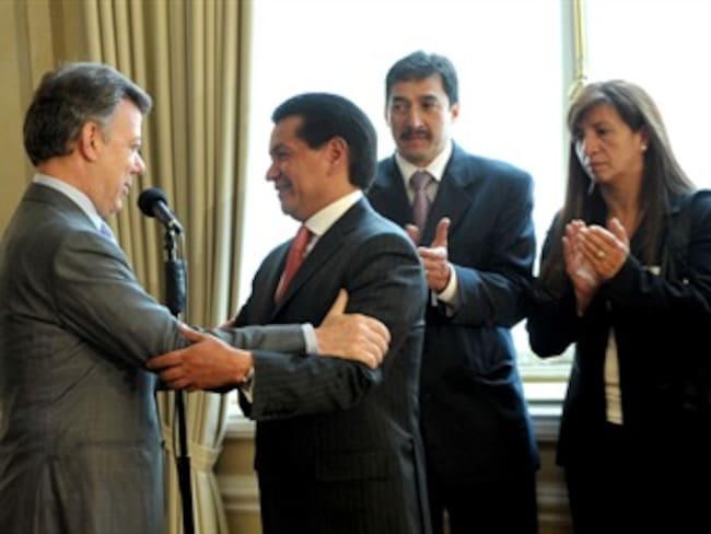 Presidente Santos posesionó al nuevo Defensor del Pueblo