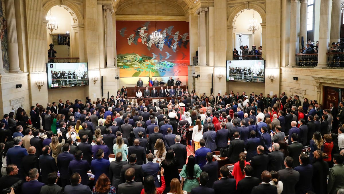 Los congresistas que están “bloqueando” obtención de créditos para pagar deuda externa