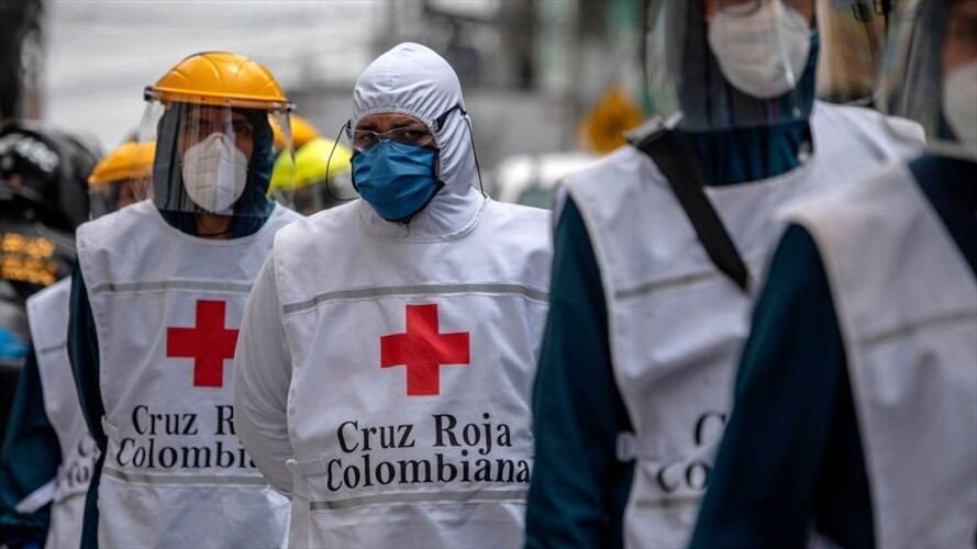 La W investiga las supuestas irregularidades que se estarían presentando en el manejo de los recursos de la Cruz Roja Colombiana. Foto: Getty Images / JUAN BARRETO
