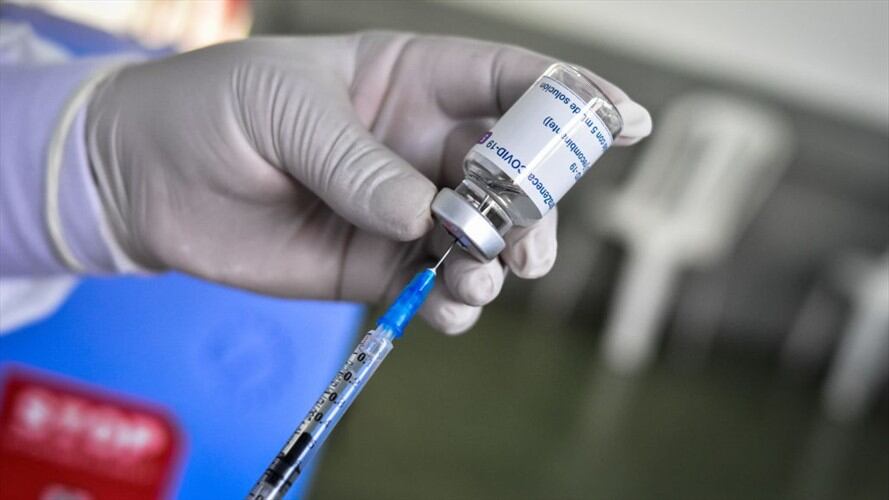 Gobierno analiza aplicación de tercera dosis contra el COVID-19. Foto: Colprensa