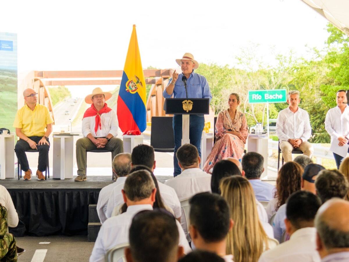 Haremos respetar el veredicto del pueblo colombiano en las urnas: presidente Duque