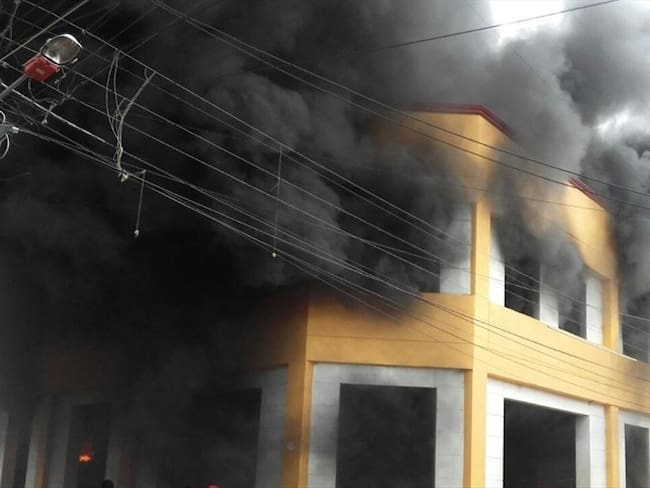 Bórax incendio consumió alcaldía de san Jacinto, bolívar. Foto: