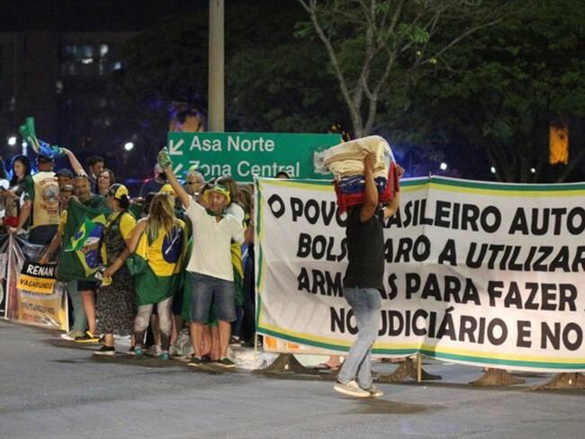 Seguidores radicales de Bolsonaro se preparan para manifestaciones en Brasil. Foto: (Photo by Luiz Souza/NurPhoto via Getty Images)