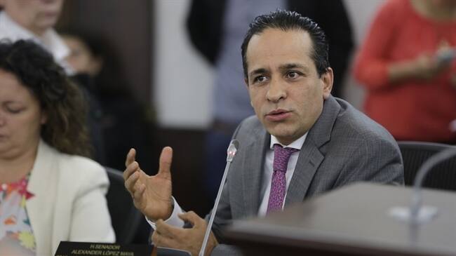Alexander López se queda en el Senado. Foto: Colprensa
