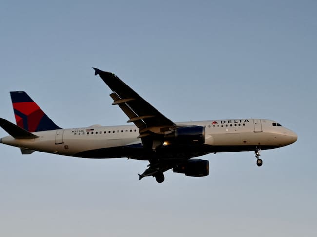 Avión de Delta, imagen de referencia. (Photo by DANIEL SLIM/AFP via Getty Images)