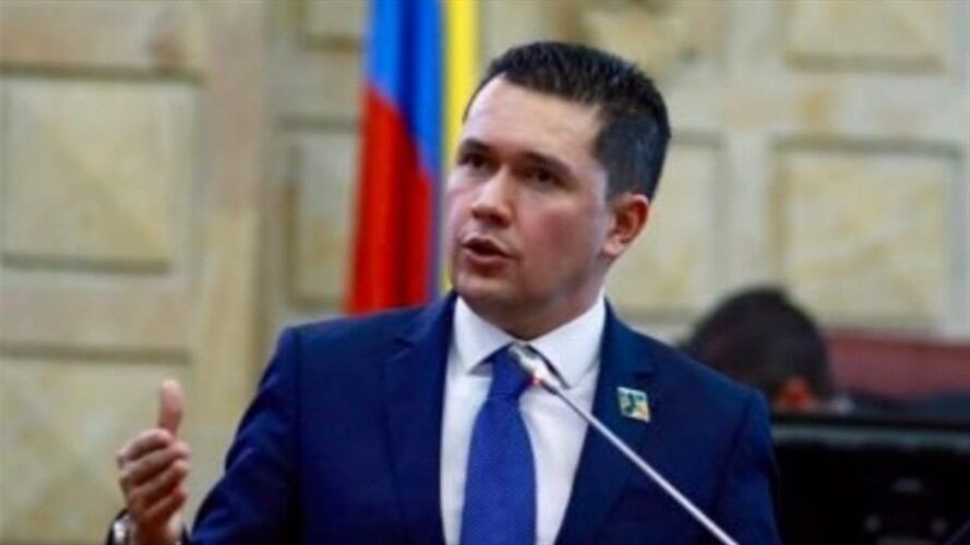 La Sala de Instrucción de la Corte Suprema de Justicia llamó a indagatoria al representante a la Cámara Edwin Ballesteros. Foto: Twitter: @EdwBallesteros