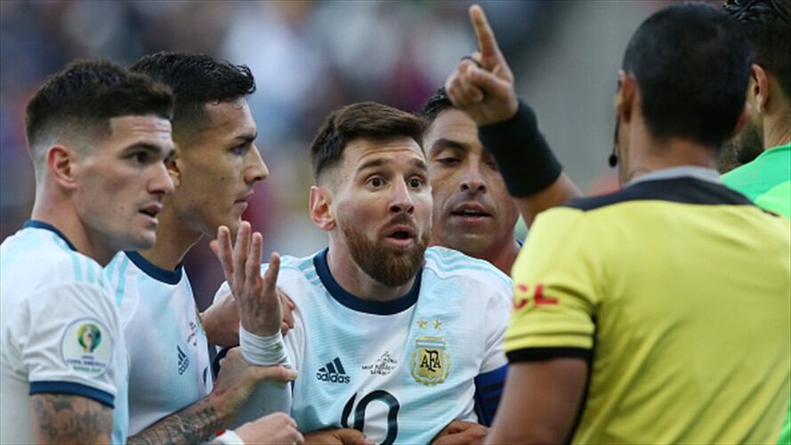 Argentina vence la provocación y logra el bronce con Messi expulsado. Foto: Getty Images