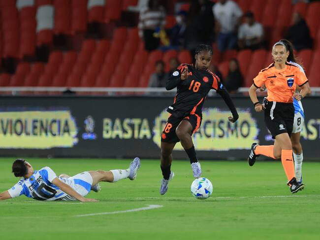 Colombia vs. Argentina. Foto: Franklin Jacome/Getty Images.